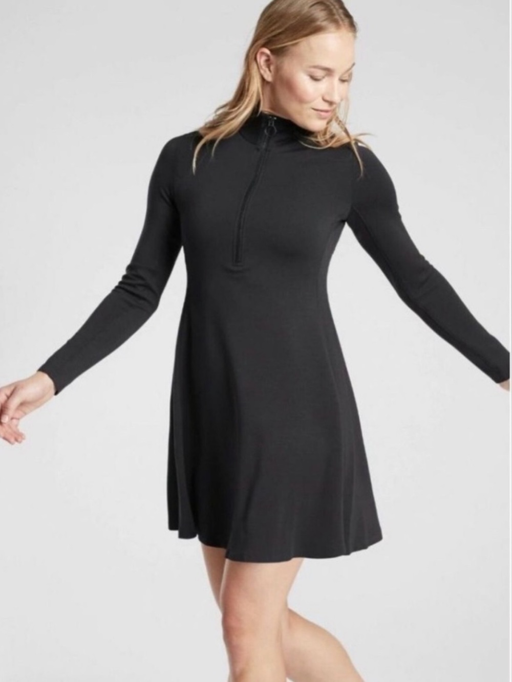 Athleta Deep Dive Dress - Black Long Sleeve XS